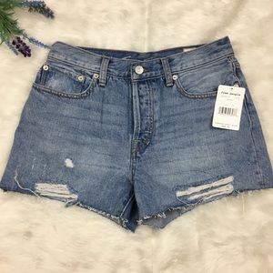 NWT Free People Sophia Waves Jean Shorts size 28